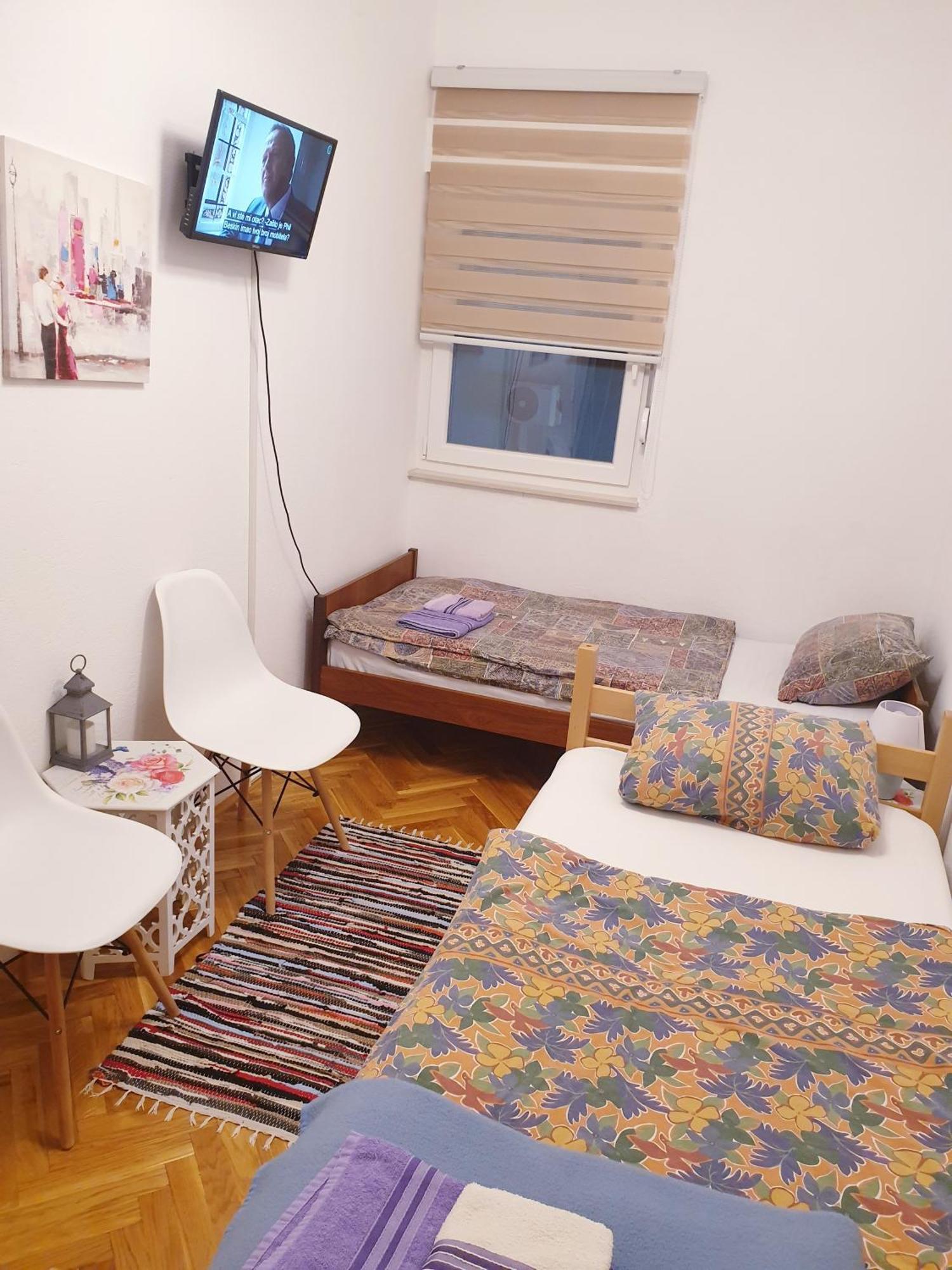 Dalia Apartment & Rooms Мостар Екстериор снимка