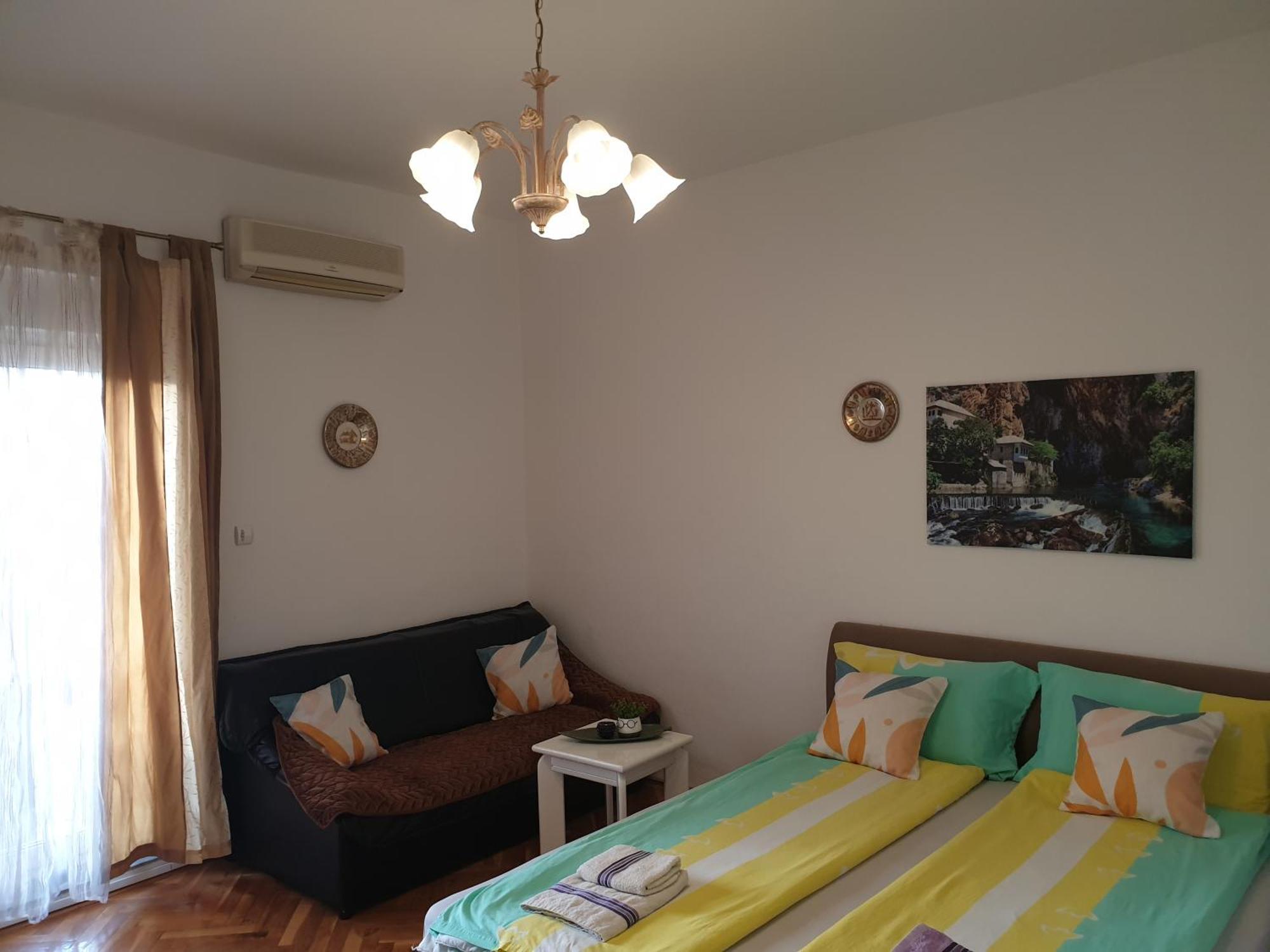 Dalia Apartment & Rooms Мостар Екстериор снимка